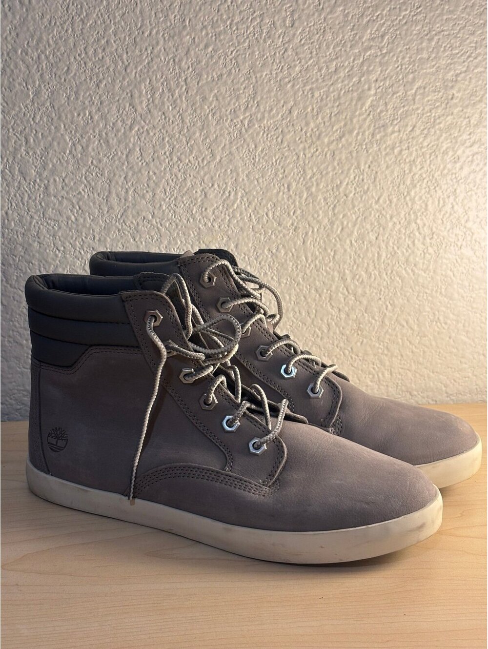 Timberland Women's Dausette Sneaker Boot OrthoLite SOLE Size 9 Grey